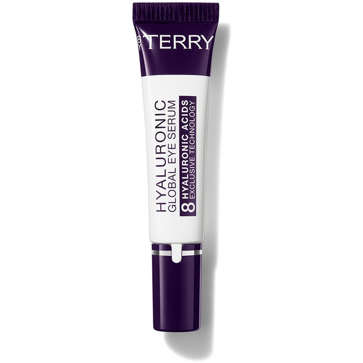 By Terry Hyaluronic Global Eye Serum 15 ml kosteuttava silmänympärysseerumi tyylikkäässä violetissa ja valkoisessa tuubissa.
