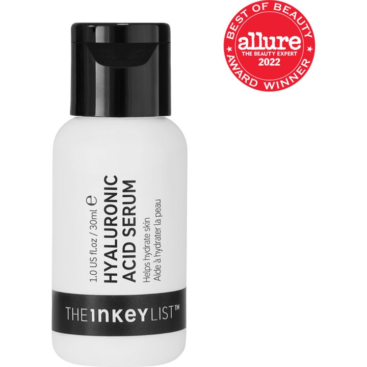 The INKEY List Hyaluronic Acid Serum 30 ml kosteuttava ja silottava seerumi valkoisessa pullossa ja pakkauksessa.
