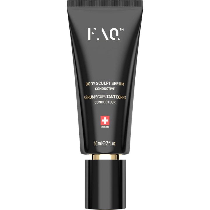 FAQ Body Sculpt Serum 60 ml kiinteyttävä vartaloseerumi tyylikkäässä mustassa tuubissa kultaisilla yksityiskohdilla.
