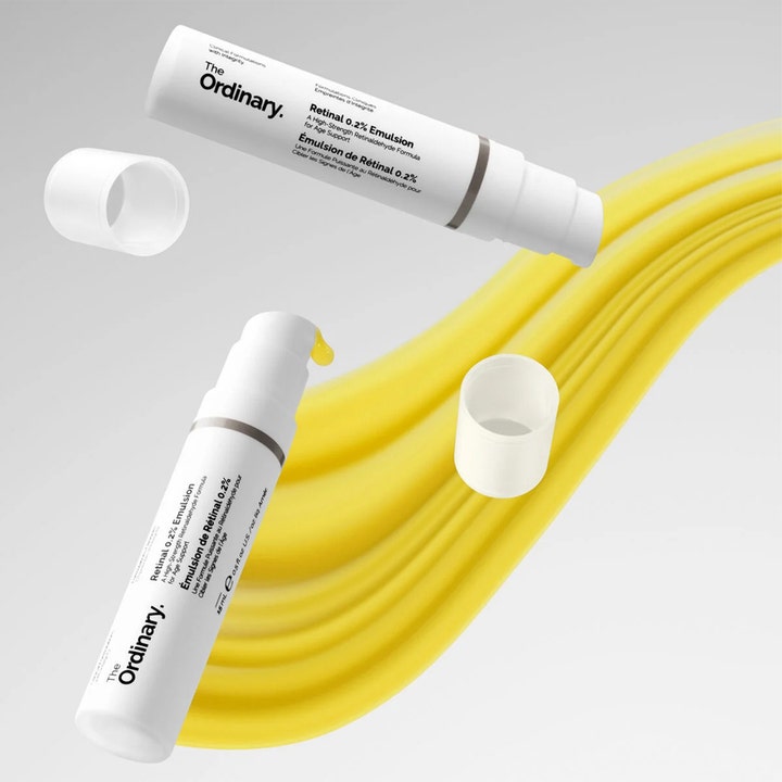The Ordinary Retinal 0.2% Emulsion 15 ml uudistava seerumi valkoinen pumppupullo ja keltainen koostumus