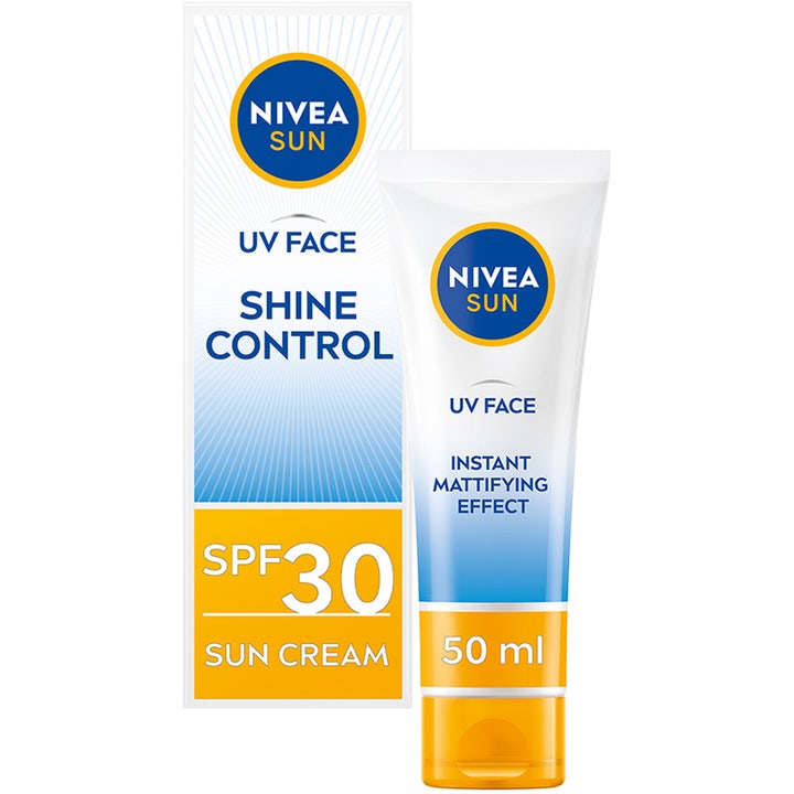 Nivea Sun UV Face Shine Control SPF 30 50 ml mattapinnan antava aurinkovoide valkoisessa tuubissa ja pakkauksessa.
