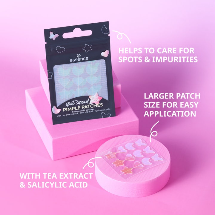 essence Spot Squad Holo Pimple Patches 24 kpl finnilaastarit epäpuhtauksille sisältävät salisyylihappoa ja teepuu-uutetta.
