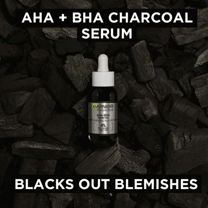 Garnier PureActive Blemish Black Out Serum 30 ml epäpuhtauksia vähentävä hiiliseerumi mustien hiilten päällä