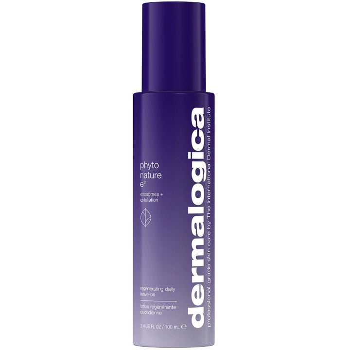 Dermalogica Phyto Nature Oxygen Serum 100 ml uudistava seerumi tyylikkäässä tummanvioletissa pullossa.