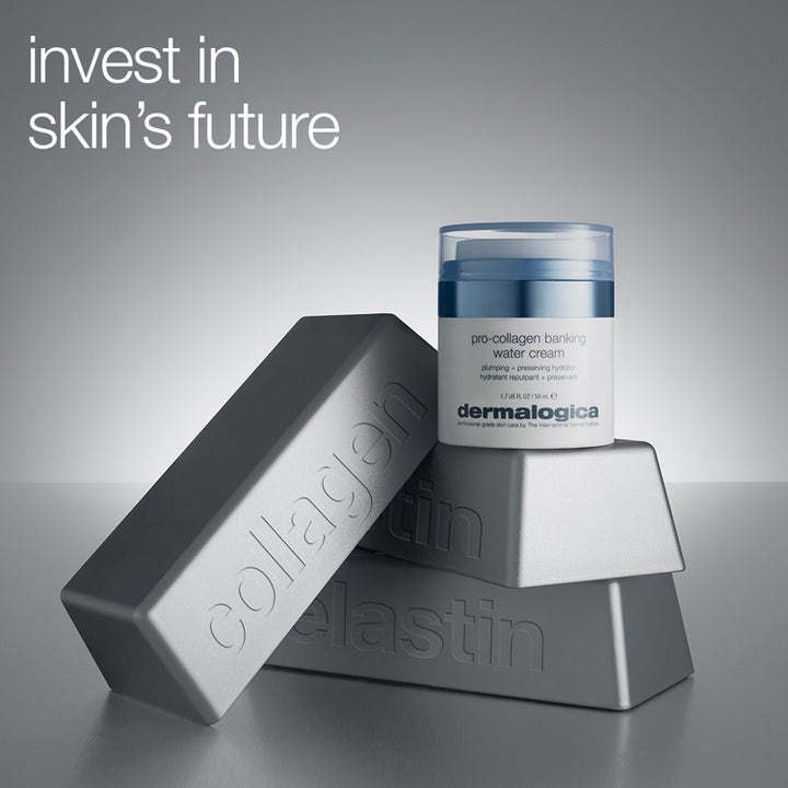 Dermalogica Pro-Collagen Banking Water Cream 50 ml silottava kasvovoide hopeisten collagen- ja elastin-harkkojen päällä.