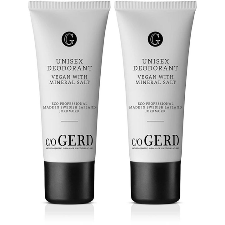 C/O Gerd Unisex Deodorant 60 ml vegaaninen mineraalisuoladeodorantti kahdessa valkoisessa mustakorkkisessa tuubissa.