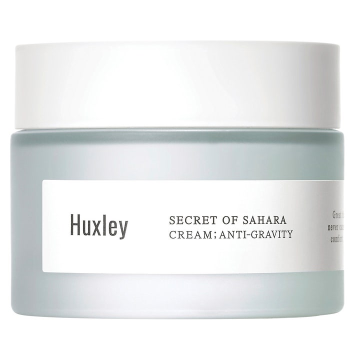 Huxley Secret of Sahara Cream Anti-Gravity 50 ml kiinteyttävä kasvovoide huurretussa lasipurkissa valkoisella kannella