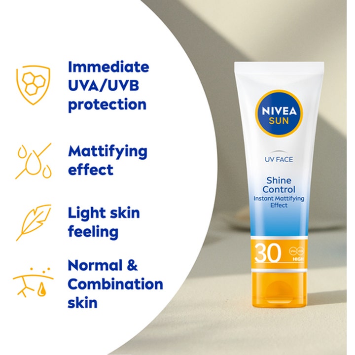 NIVEA Sun Face Shine Control 50 ml aurinkovoide kasvoille antaa mattaisen pinnan ja välittömän UVA/UVB-suojan.