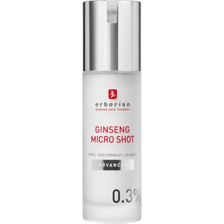 Erborian Ginseng Micro Shot silottava seerumi huurteisessa pullossa, jossa on tyylikäs hopeinen korkki.