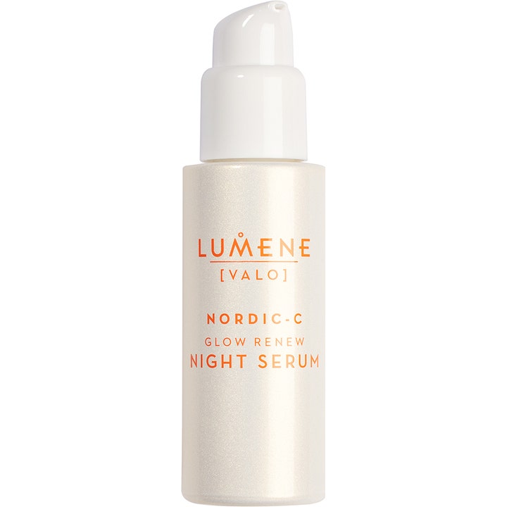 Lumene Nordic-C Glow Renew Night Serum heleyttävä yöseerumi helmiäisvalkoisessa pumppupullossa oranssilla tekstillä.