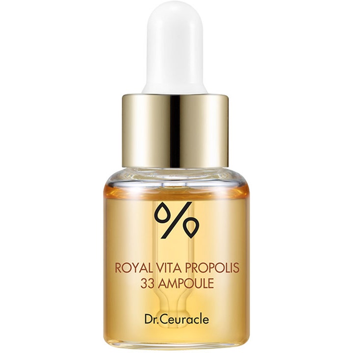 Dr.Ceuracle Royal Vita Propolis 33 Ampoule 15 ml heleyttävä seerumi lasipullossa kultaisella korkilla.