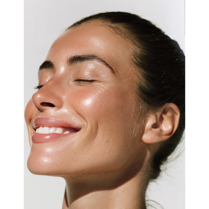 Purito Dermide Relief Barrier Moisturizer 100 ml rauhoittava kasvovoide herkälle iholle sinisessä pumppupullossa.