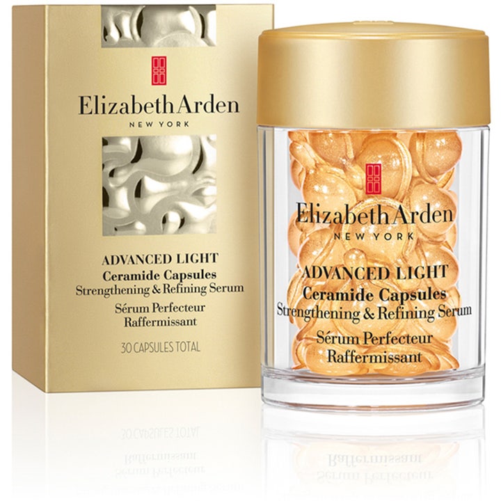 Elizabeth Arden Ceramide Capsules Restoring Light Serum 30 kpl silottava seerumi kultaisissa kapseleissa