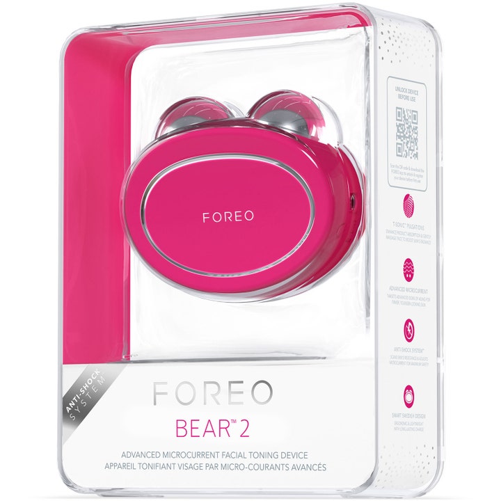 FOREO BEAR 2 Fuchsia 1 kpl kiinteyttävä mikrovirtalaite kasvoille läpinäkyvässä pakkauksessa.