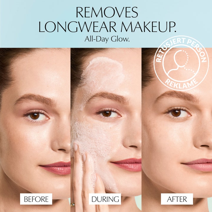 Estée Lauder Daywear Glow Boost Jelly Cleanser 125 ml puhdistusgeeli poistaa kestomeikin ja antaa iholle heleyttä kuvissa.