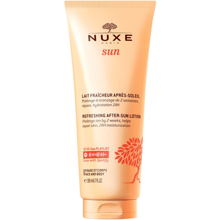Nuxe Sun Refreshing After-Sun Lotion 200 ml kosteuttava after sun -voide persikanvärisessä tuubissa.