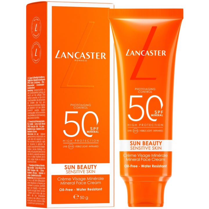 Lancaster Sun Sensitive Mineral Face Cream 50 ml oranssi aurinkovoide kasvoille ja pakkaus korkealla SPF 50 -suojalla.