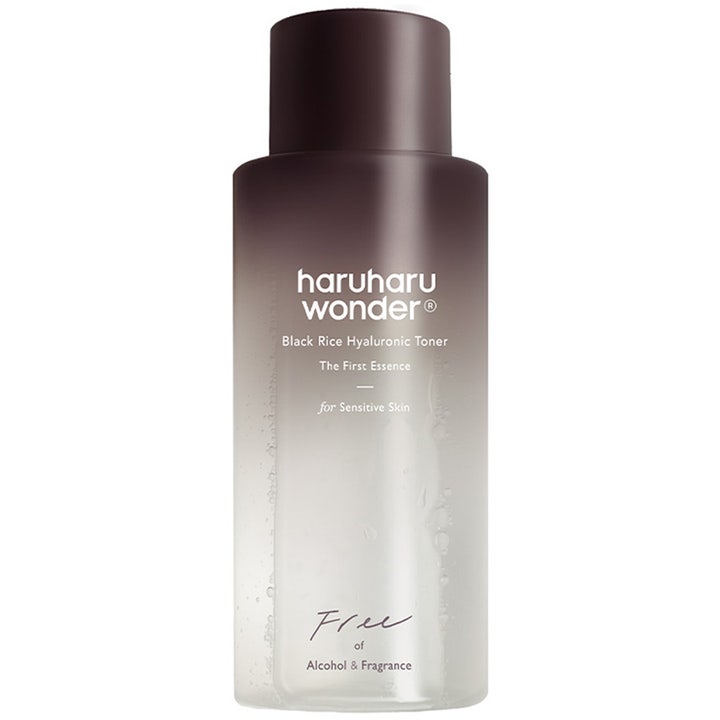Haruharu Wonder Black Rice Hyaluronic Toner 150 ml kosteuttava kasvovesi tummassa liukuvärjätyssä pullossa