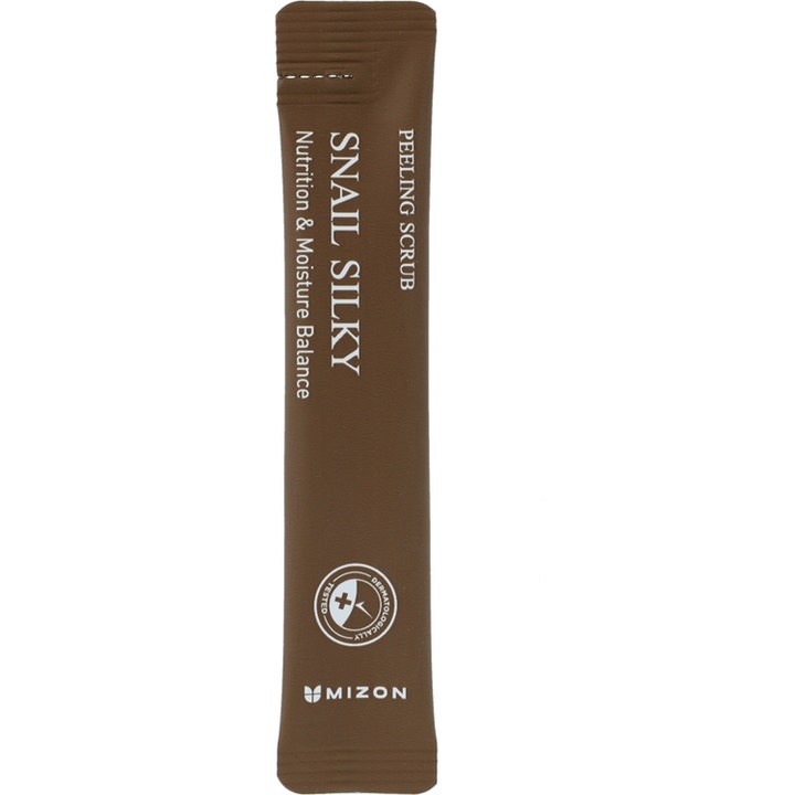 Mizon Snail Silky Peeling Scrub kuorinta-annospussi kosteuttaa ihoa ruskeassa kapeassa pussissa valkoisella tekstillä.