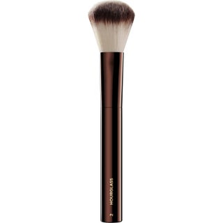 Hourglass Brush No 2 Foundation/Blush