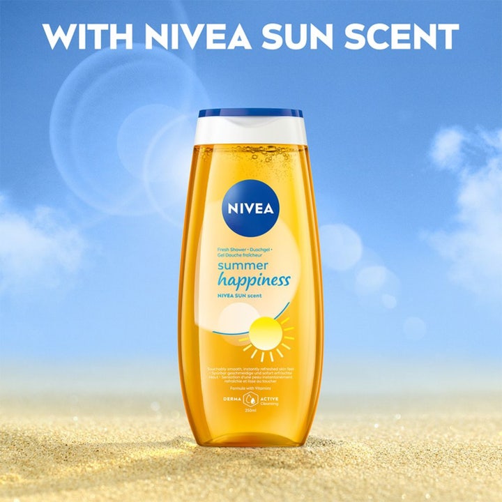 NIVEA Love Sunshine Shower Gel 250 ml suihkugeeli luo pehmeän ihon ja raikkauden tunteen vaahtoutuen iholle.