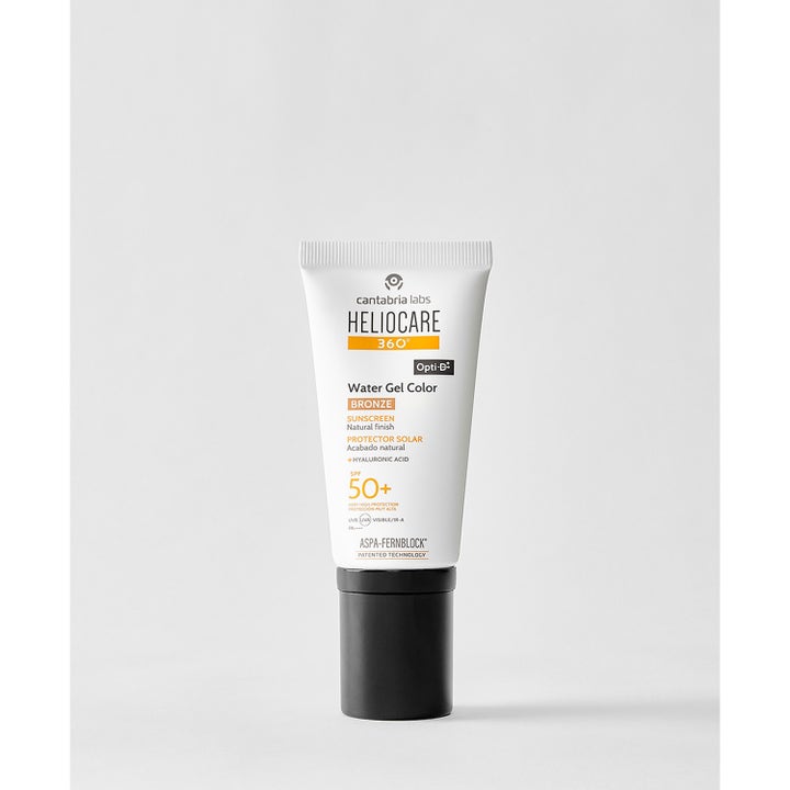 Heliocare Water Gel Color SPF 50+ Bronze 50 ml kosteuttava sävyttävä aurinkovoide valkoisessa tuubissa mustalla korkilla