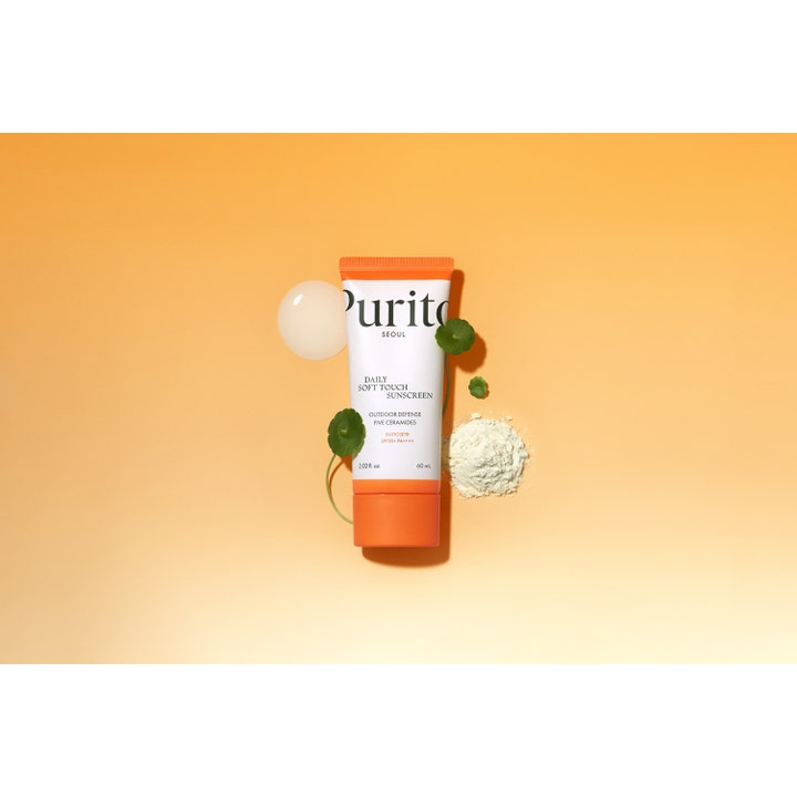 Purito Daily Soft Touch Sunscreen 60 ml kosteuttava aurinkovoide kasvoille SPF 50+ keramideilla ja vihreillä lehdillä.