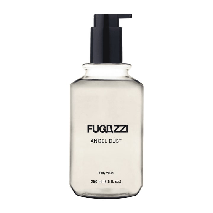Fugazzi Angel Dust 250 ml suihkugeeli puhdistaa ja raikastaa ihon kirkkaassa pullossa jossa on musta pumppu
