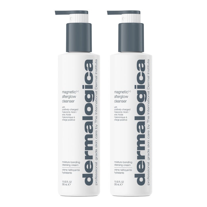 Dermalogica Magnetic Afterglow Cleanser 295 ml kosteuttava puhdistusvoide kaksi valkoista harmaapumppuista pulloa