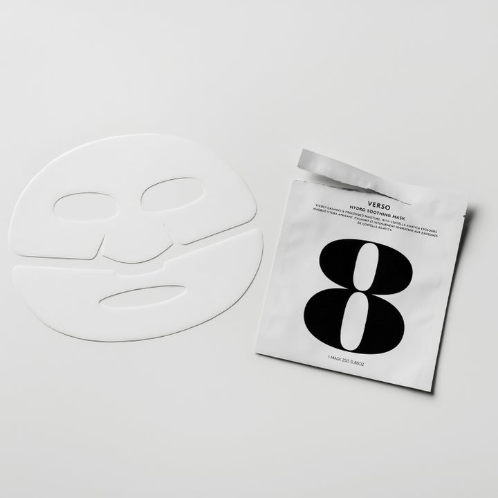 Verso N°8 Hydro Soothing Mask 1 kpl rauhoittava kasvonaamio, valkoinen kaksiosainen hydrogeelimaski ja pussi