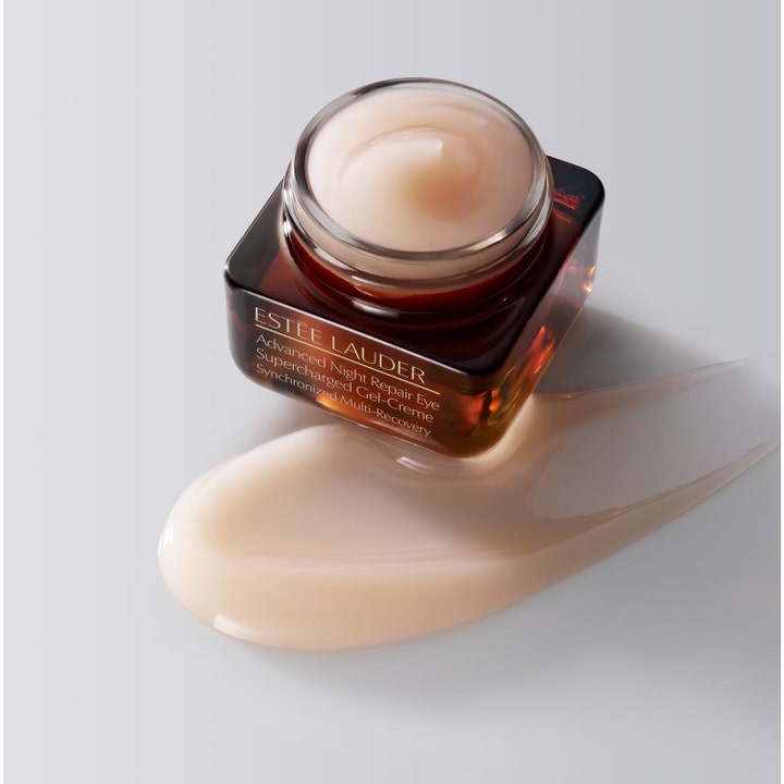 Estée Lauder Advanced Night Repair Eye Supercharged Gel-Creme 15 ml kirkastava silmänympärysvoide ja silkkinen koostumus