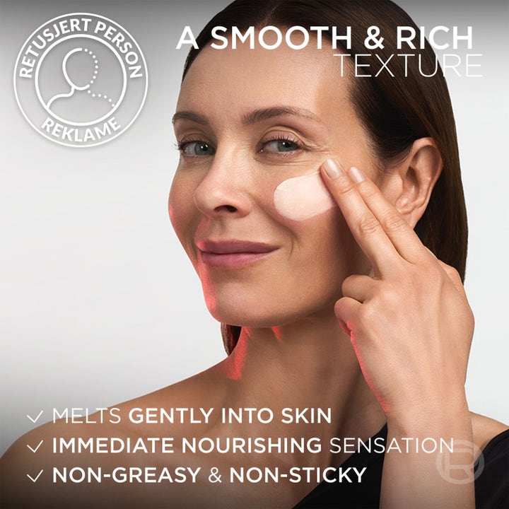 L'Oréal Paris Revitalift Laser 50 ml yövoide silottaa ihoa täyteläisellä ja pehmeällä koostumuksella.