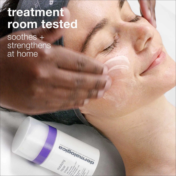 Dermalogica Stabilizing Repair Cream 15 ml rauhoittava kasvovoide levitetään hellästi kasvojen iholle.