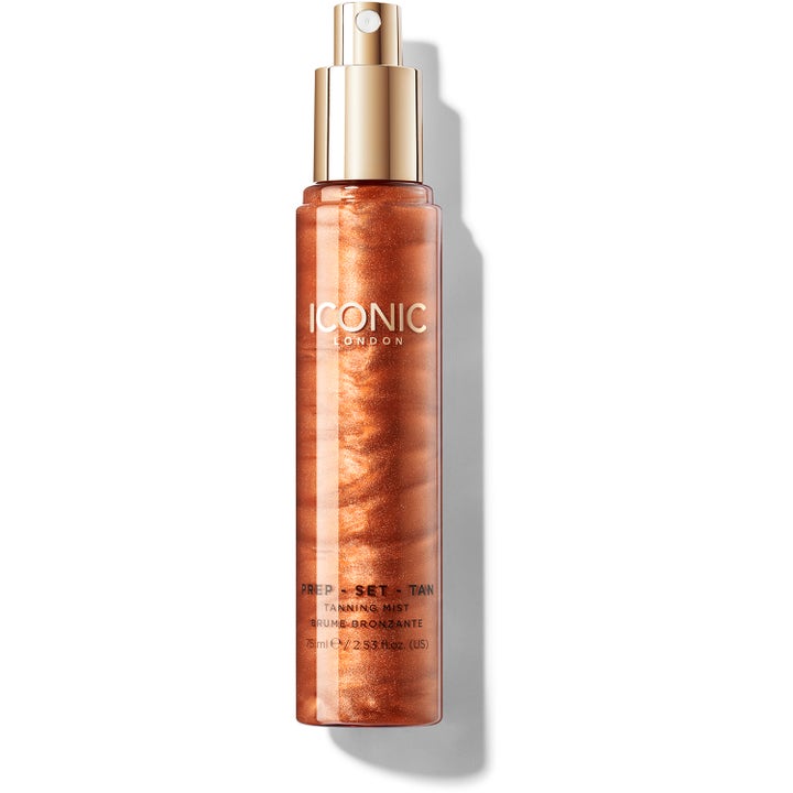 ICONIC London Prep Set Tan Tanning Mist Glow 75 ml itseruskettava suihke kimaltavalla pronssisella nesteellä.