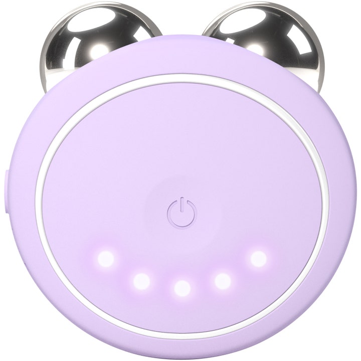 FOREO BEAR 2 go Lavender 1 kpl mikrovirtalaite kiinteyttää ihoa liloilla ja hopeisilla palloilla.