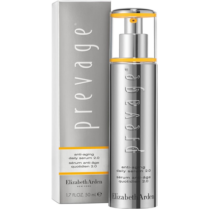 Elizabeth Arden Prevage Anti-aging Daily Serum 2.0 50 ml kasvoseerumi hopeisessa pullossa ja pakkauksessa.