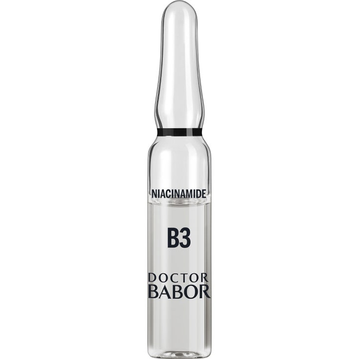 Doctor Babor Niacinamide B3 2 ml tasoittava ampulli kirkkaassa lasipakkauksessa mustalla tekstillä