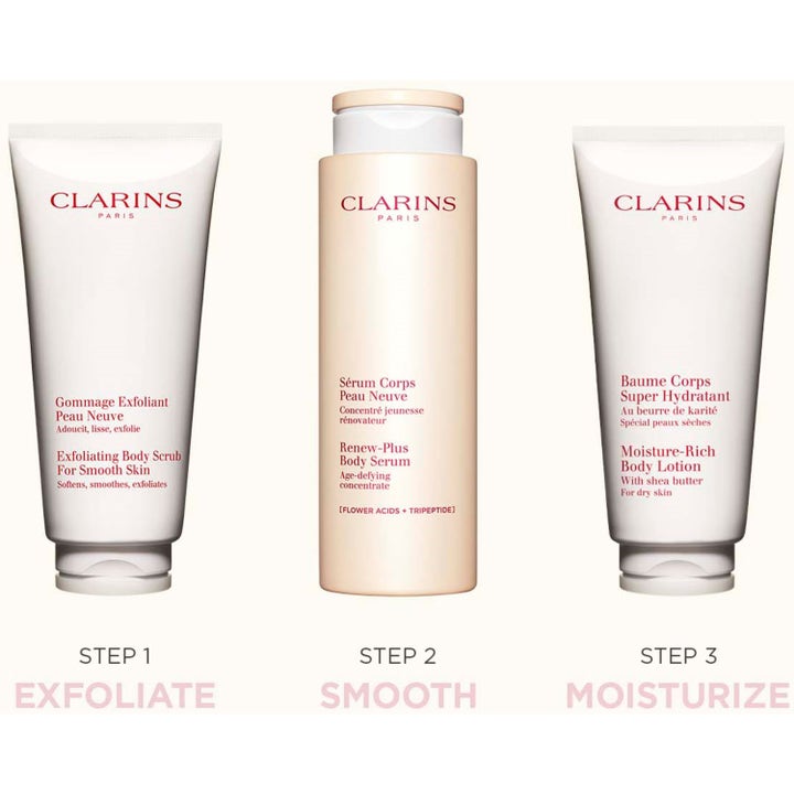Clarins Exfoliating Body Scrub 200 ml silottava vartalonkuorinta valkoisessa tuubissa osana kolmivaiheista rutiinia.