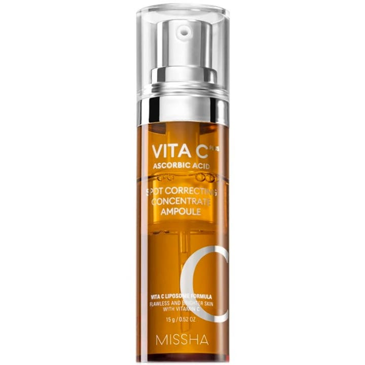 Missha Vita C Plus Spot Correcting Ampoule 15 g kirkastava seerumi pigmenttiläiskille oranssissa pumppupullossa