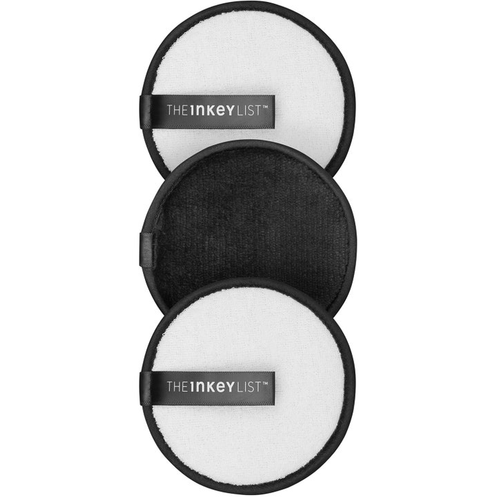 The Inkey List Reusable Cotton Pads 3 kpl puhdistavat kasvot ja sisältävät kolme pyöreää mustavalkoista pehmeää kestolappua.