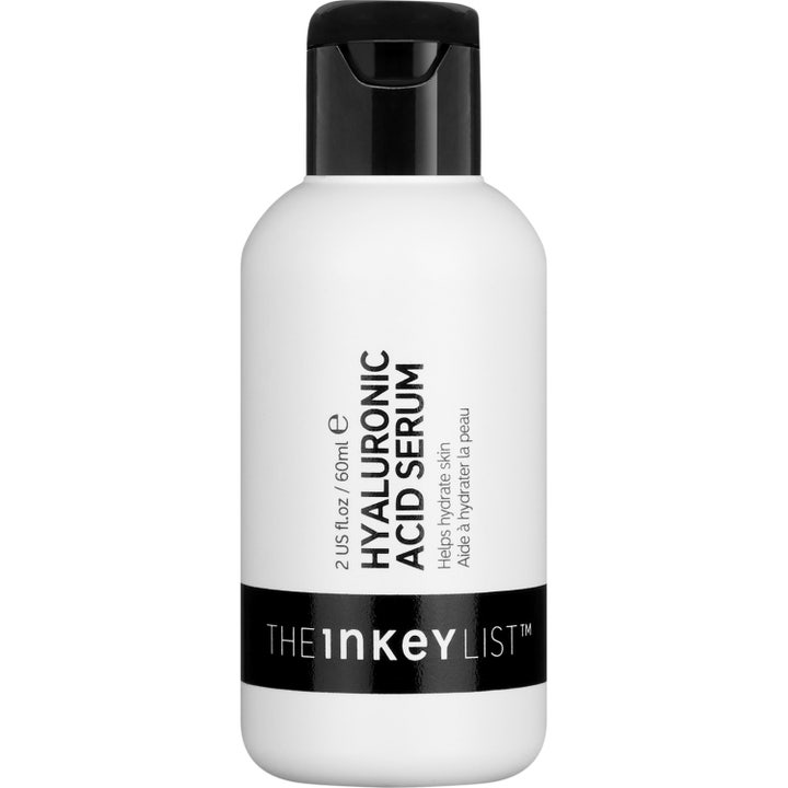 The Inkey List Hyaluronic Acid Serum 60 ml kosteuttava seerumi valkoisessa muovipullossa mustalla korkilla.