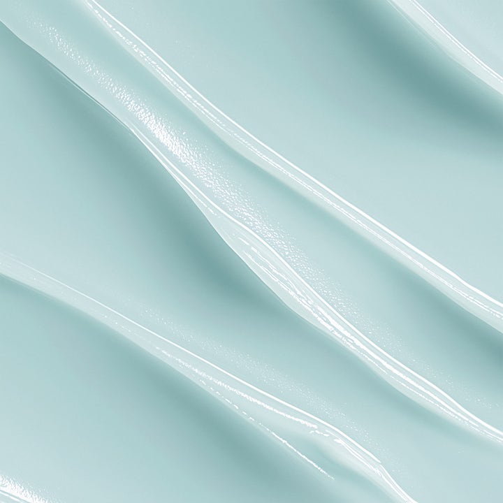 Biotherm Force Supreme Body Reshaper 125 ml kiinteyttävä vartalovoide sileässä ja vaaleansinisessä geelikoostumuksessa