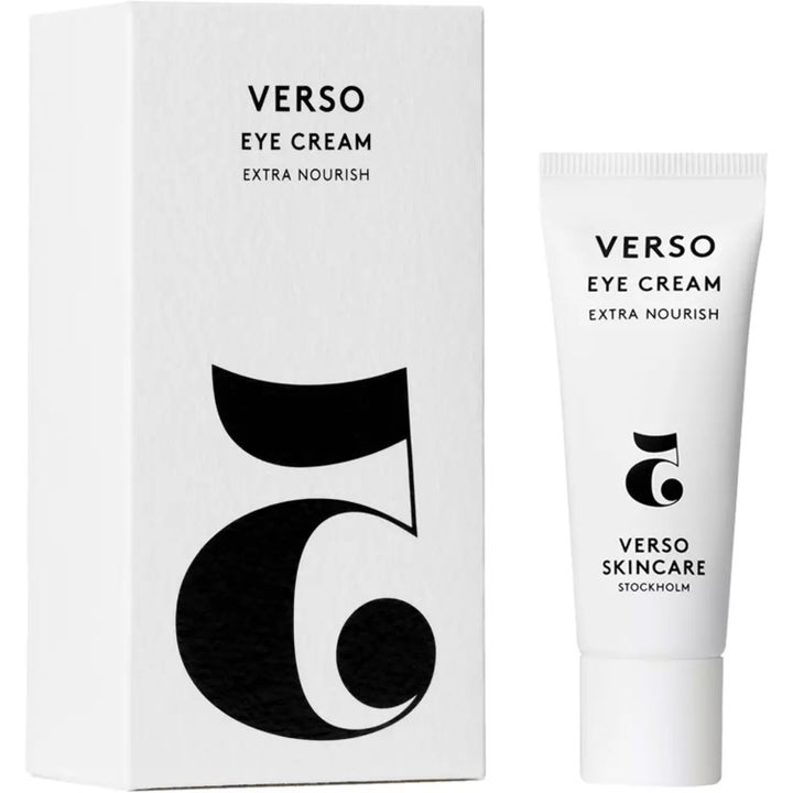 Verso N°5 Eye Cream With Oat 15 ml ravitseva silmänympärysvoide valkoisessa tuubissa ja graafisessa pakkauksessa.