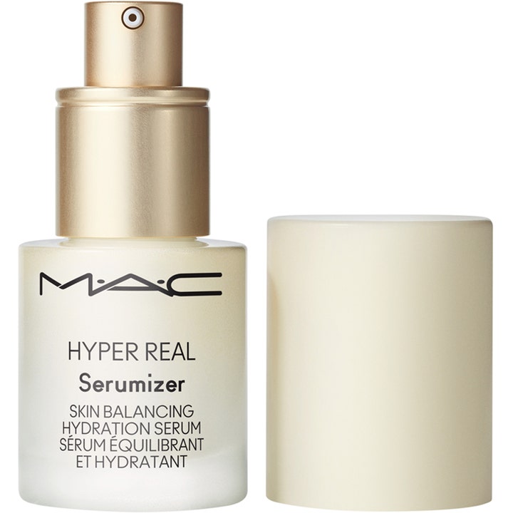MAC Cosmetics Hyper Real Serumizer 15 ml kosteuttava seerumi lasipullossa kultaisella pumpulla ja valkoisella korkilla