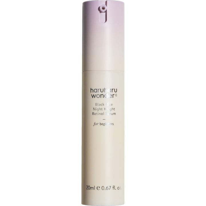 Haruharu Wonder Black Rice Night Knight Retinol Serum 20 ml silottava seerumi vaaleassa pumppupullossa.