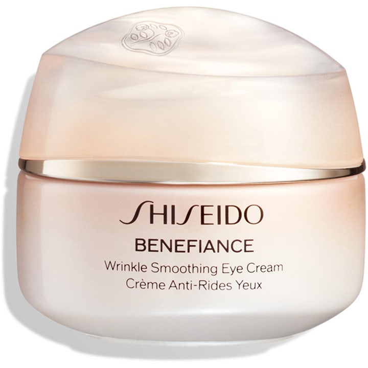 Shiseido Benefiance Wrinkle Smoothing Eye Cream 15 ml silottava silmänympärysvoide vaaleassa purkissa kultareunuksella