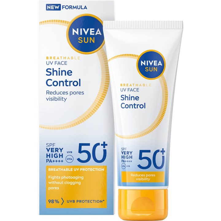 Nivea Sun UV Face Shine Control SPF 50+ aurinkovoide kasvoille hillitsee kiiltoa valkoisessa tuubissa ja pakkauksessa