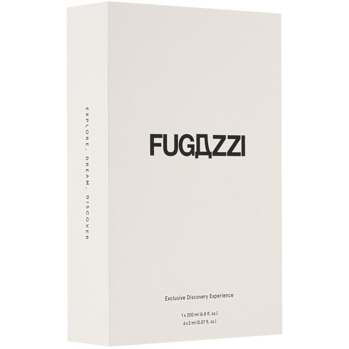 Fugazzi Exclusive Discovery Experience 1 x 200 ml ja 6 x 2 ml hajuvesisetti valkoisessa minimalistisessa pakkauksessa.