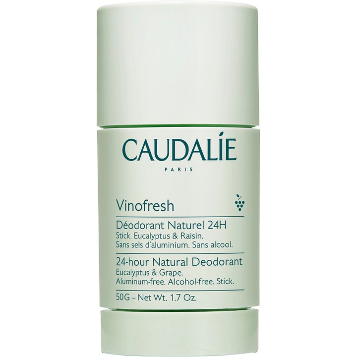 Caudalie Vinofresh 50 g raikastava luonnonmukainen deodorantti on vaaleanvihreä puikko jossa on tummanvihreää tekstiä.