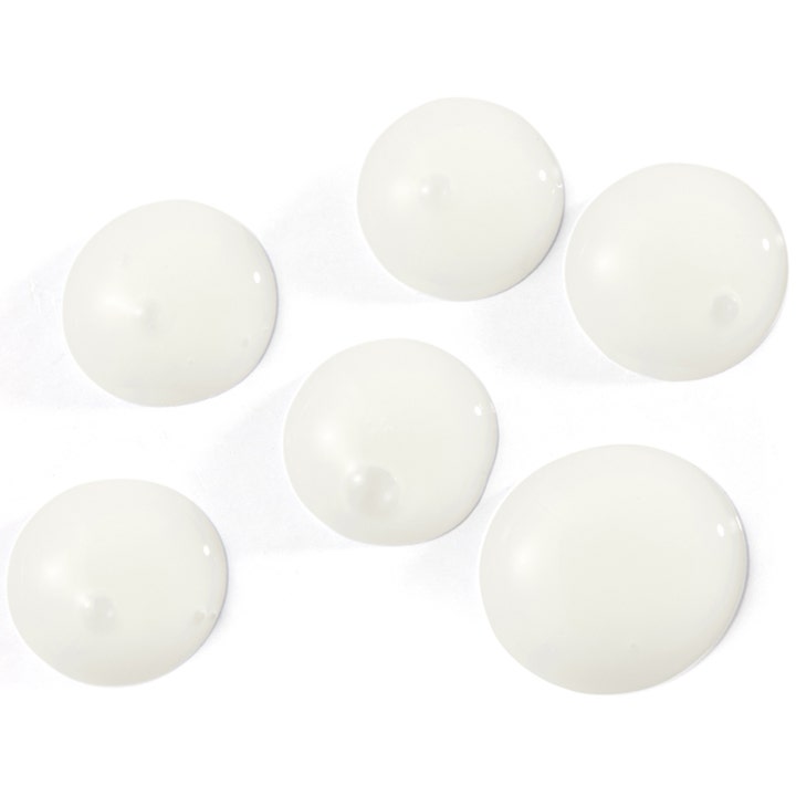 The INKEY List Ceramide Serum 30 ml kosteuttava seerumi, jossa on vaaleaa ja geelimäistä koostumusta.